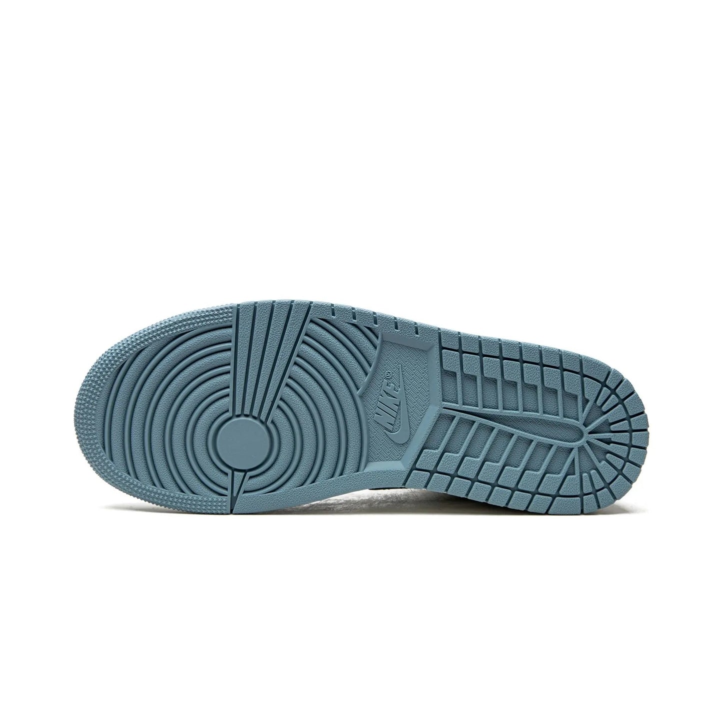 Air Jordan 1 Mid 'University Blue' BQ6472-141