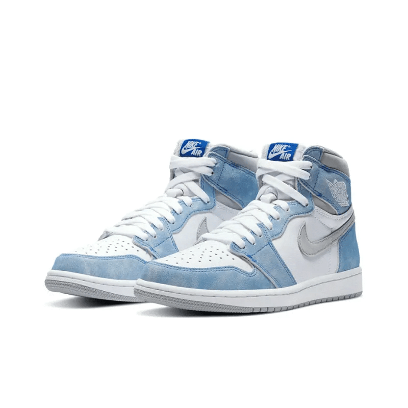 Air Jordan 1 Retro High OG 'Hyper Royal' 555088-402