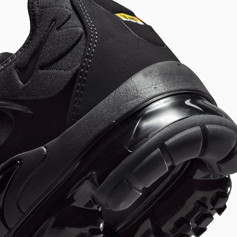 Air VaporMax Plus 'Triple Black'