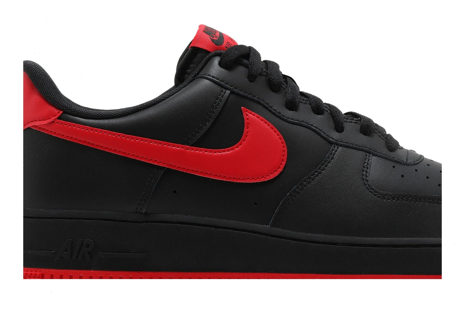 Air Force 1 Low 'Bred'