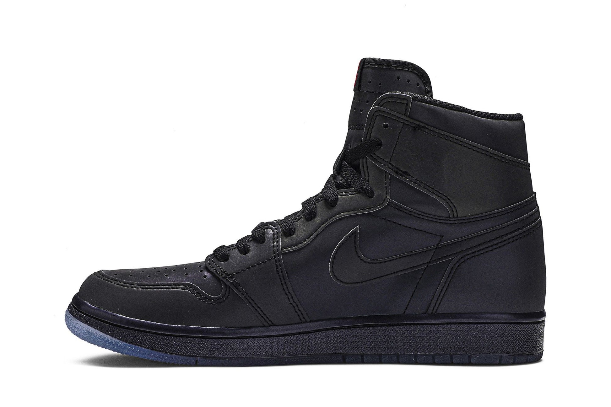 Air Jordan 1 Retro High Zoom 'Fearless'