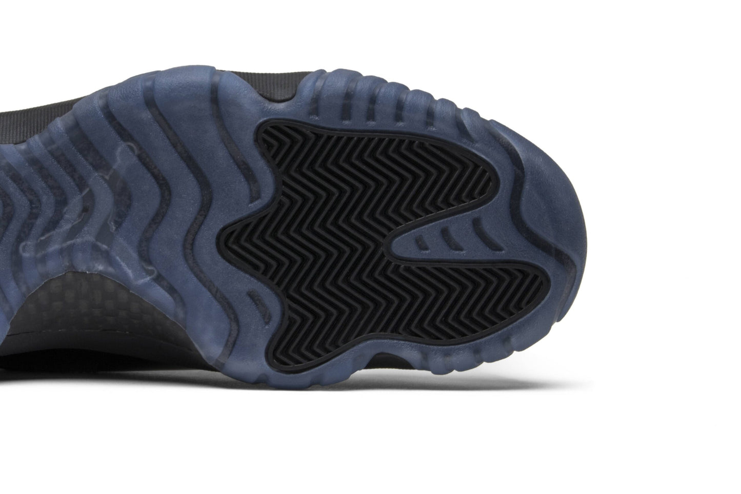 Air Jordan 11 Retro 'Cap and Gown' 378037-005