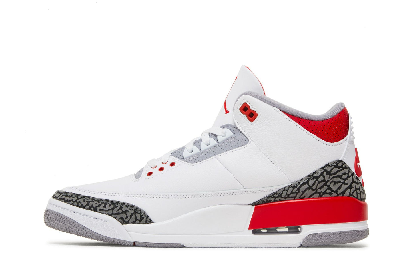 Air Jordan 3 Retro 'Fire Red' 2022
