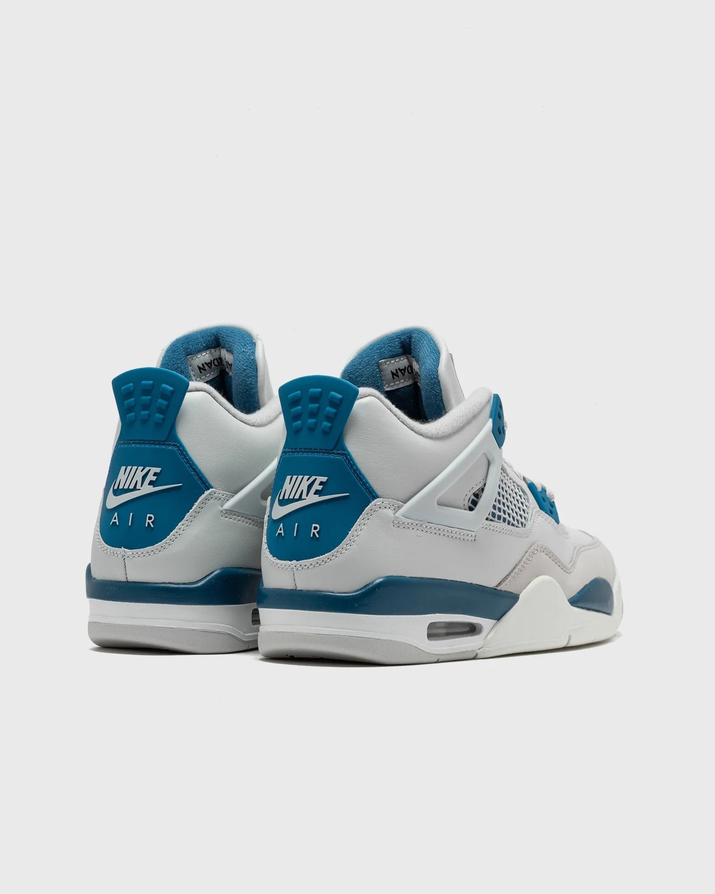 Air Jordan 4 Retro 2024 Military Blue