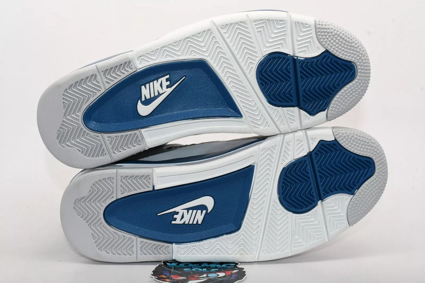 Air Jordan 4 Retro 2024 Military Blue