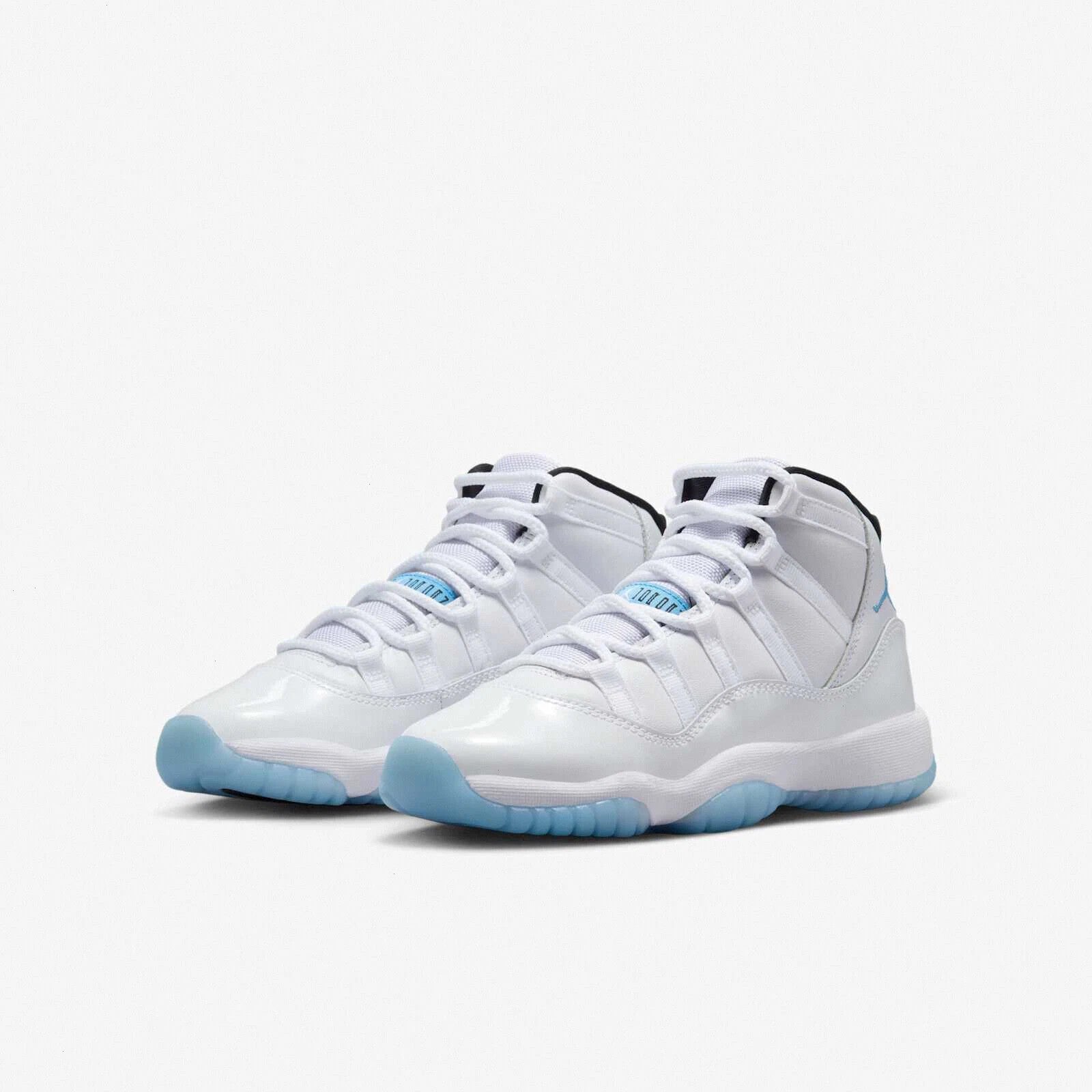 Jordan 11 Retro Legend Blue (2024)