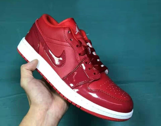 Wmns Air Jordan 1 Low SE 'Pomegranate'