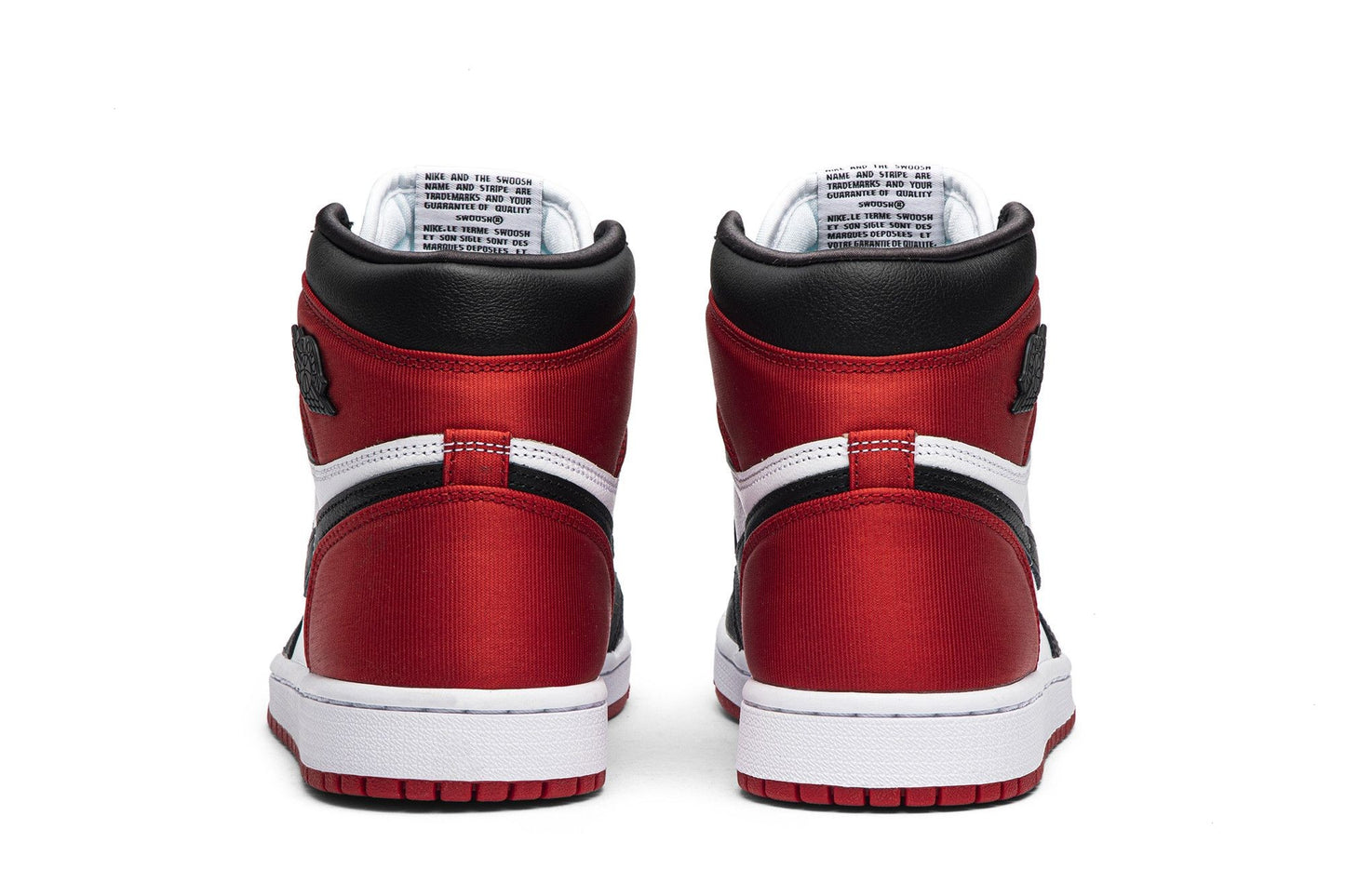 Wmns Air Jordan 1 Retro High 'Satin Black Toe'