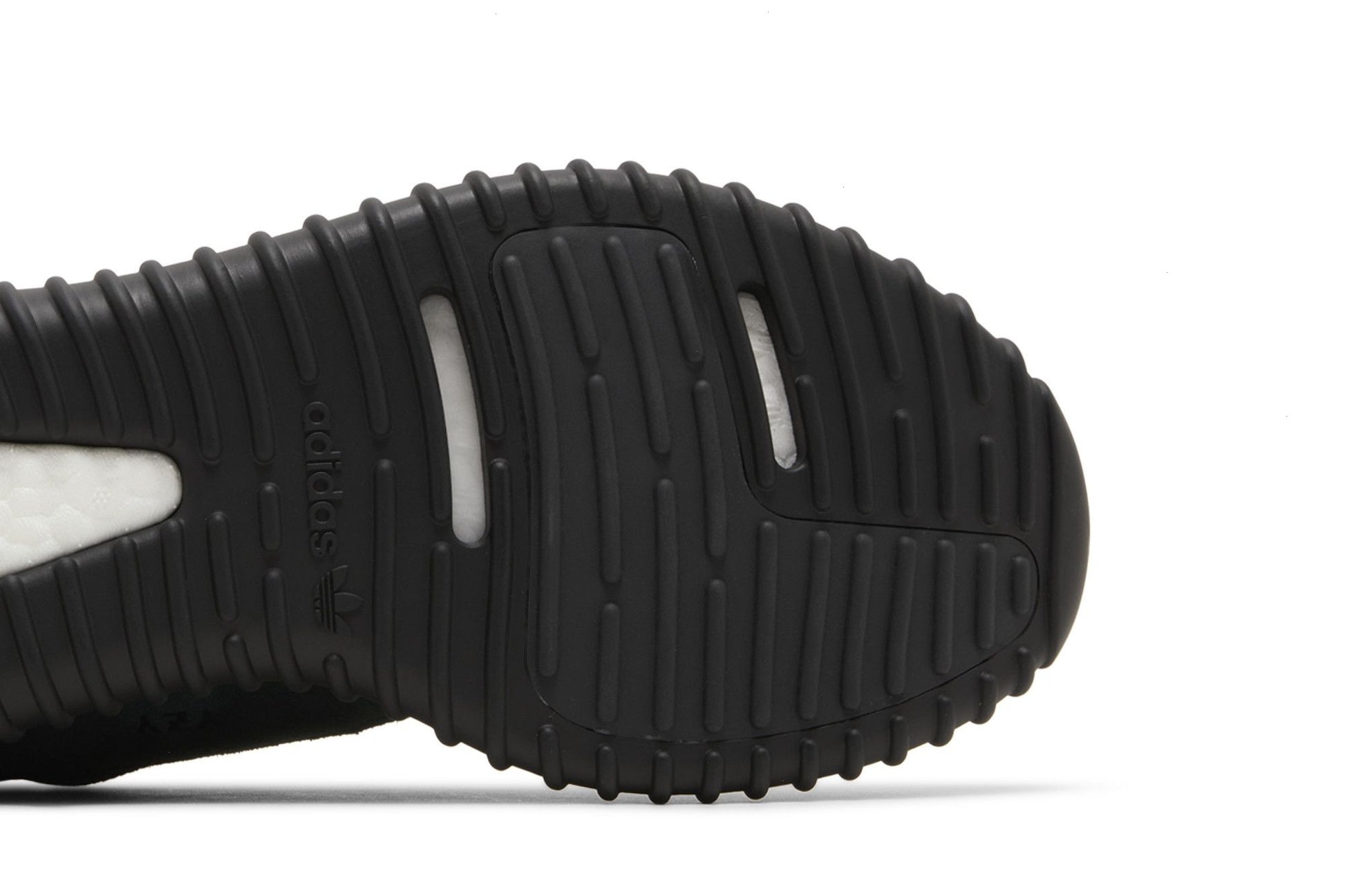 Yeezy 350 'Pirate Black' 2023
